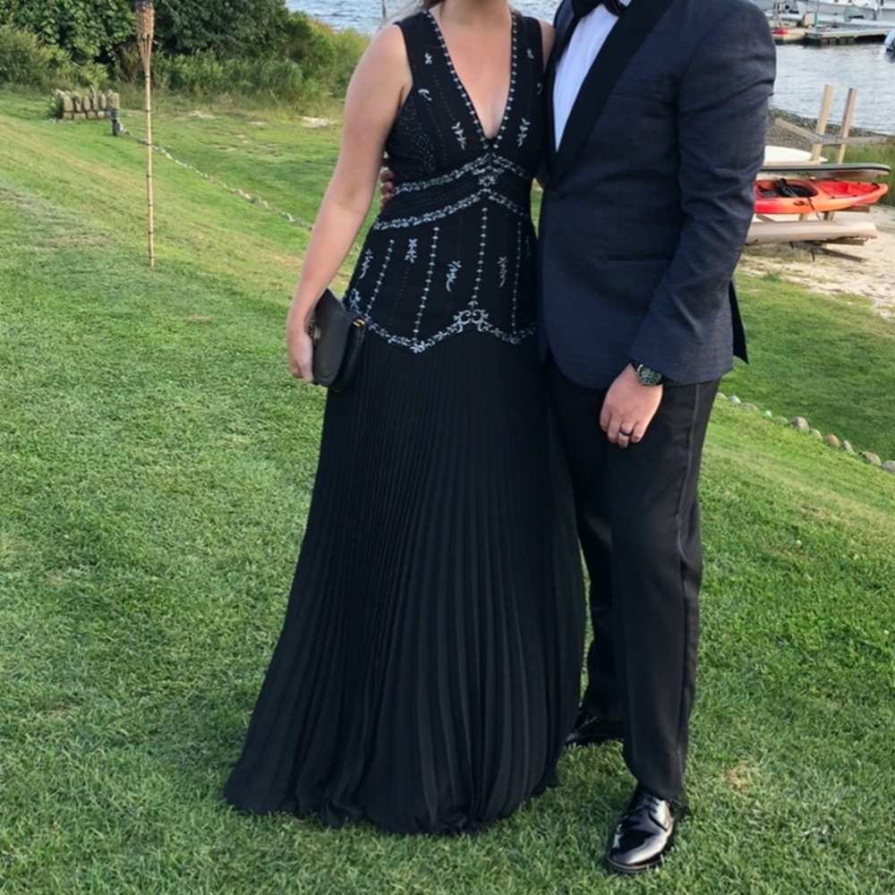 BCBG MAXAZRIA black evening gown